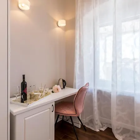 Theatre Of Dreams 4*