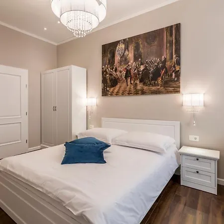 Theatre Of Dreams Bed & Breakfast
