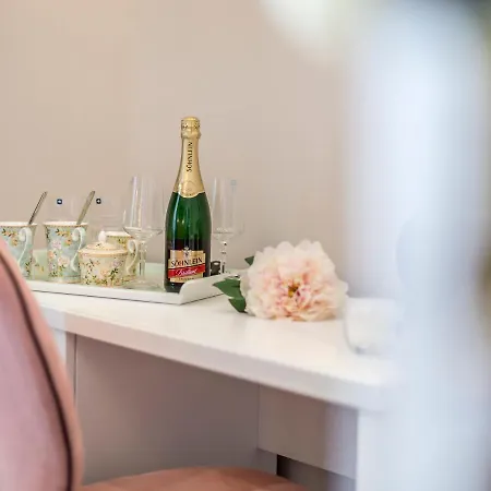 فندق مبيت وإفطار Theatre Of Dreams سبليت