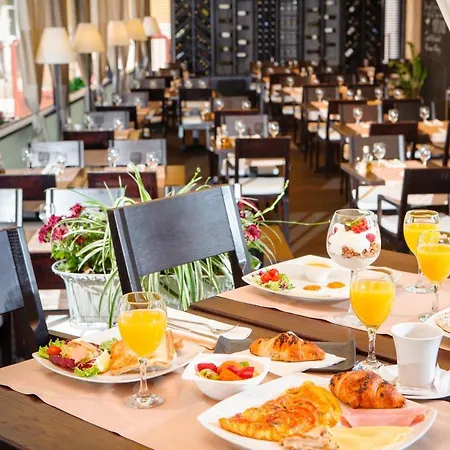 Theatre Of Dreams فندق مبيت وإفطار 4*